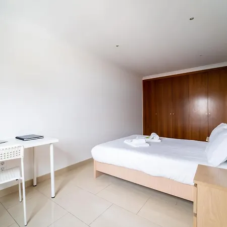 Taxa Duplex - T4 Familiar No Centro Da -