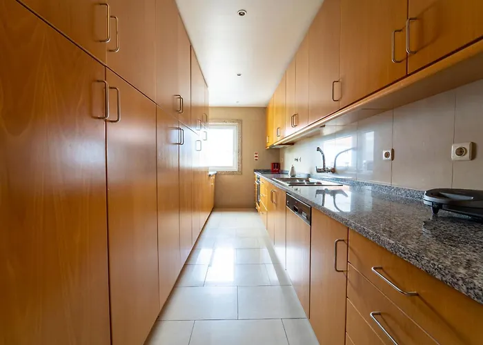 Taxa Duplex - T4 Familiar No Centro Da - Апартаменты