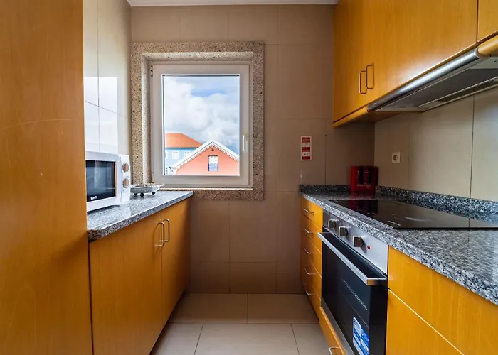 Taxa Duplex - T4 Familiar No Centro Da - Брага